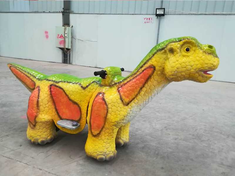 恐龙电瓶车